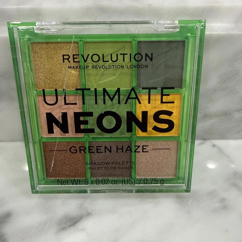 MAKEUP Revolution Artist Ultimate Festival Eyeshadow - Neon Green Haze NEW